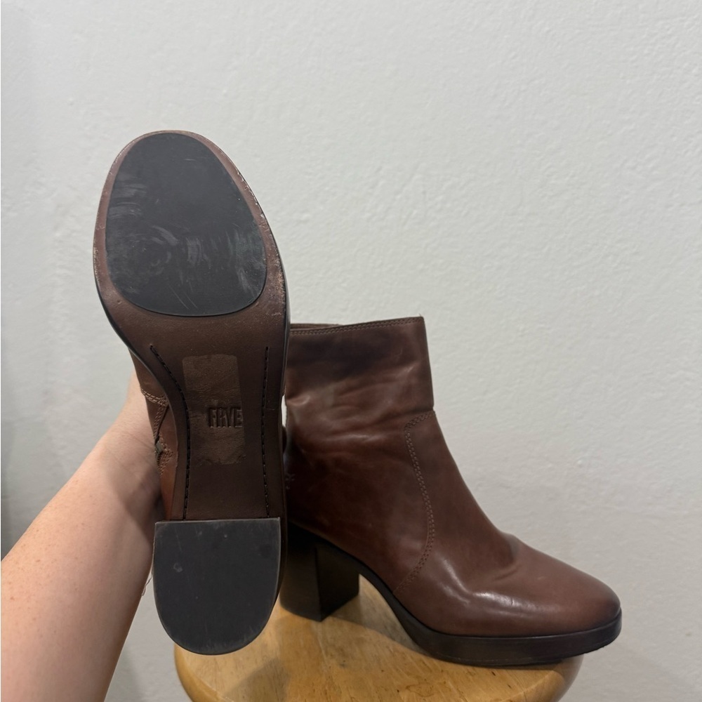 Frye Joan Campus Boot in size 8 Brown Leather - Picture 6 of 9